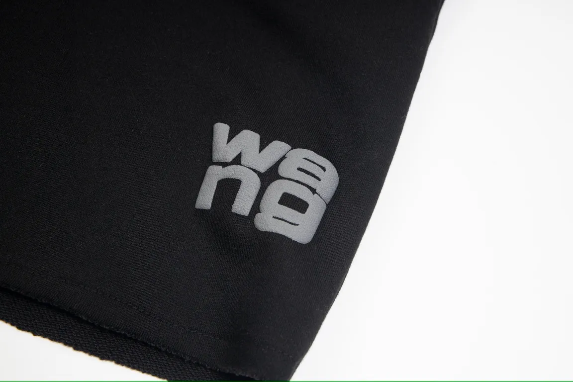 2023 New Arrival LOGO Tee 👀 XS S M L 4⃣️ Black Gray